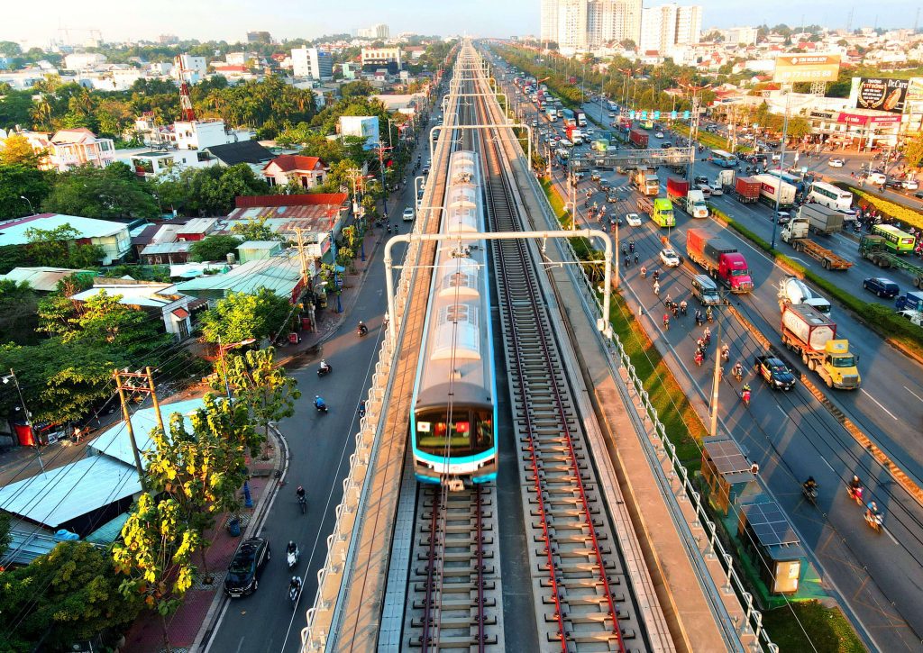 Tuyến metro số 1 từ trên cao